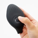 IROHA BY TENGA - STYMULATOR ŁECHTACZKI NADESHIKO CZARNY